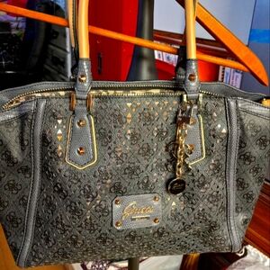 Guess purse